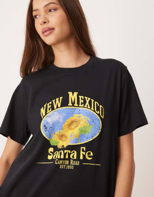 ASOS DESIGN – Svart, regular t-shirt med New Mexico- och solrostryck, 3 av 4