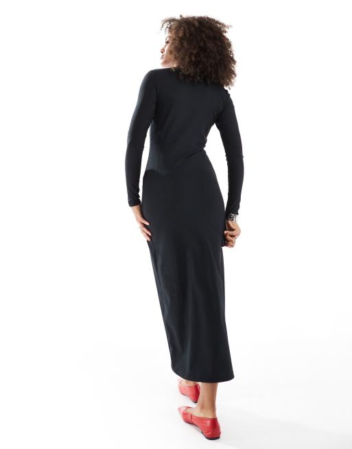 ASOS DESIGN – Svart, ribbad midiklänning med utskurna detaljer och knappar, 2 av 4