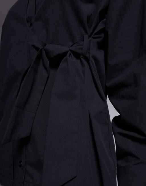 ASOS DESIGN – Svart skjorta i oversize med omlottdesign med rosett och rynkning, 4 av 4