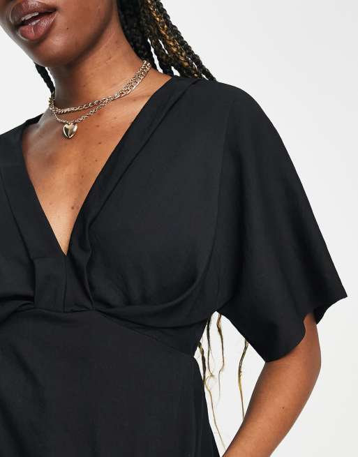 ASOS DESIGN – Svart smockad topp med kimonoärmar och invikt detalj, 4 av 4