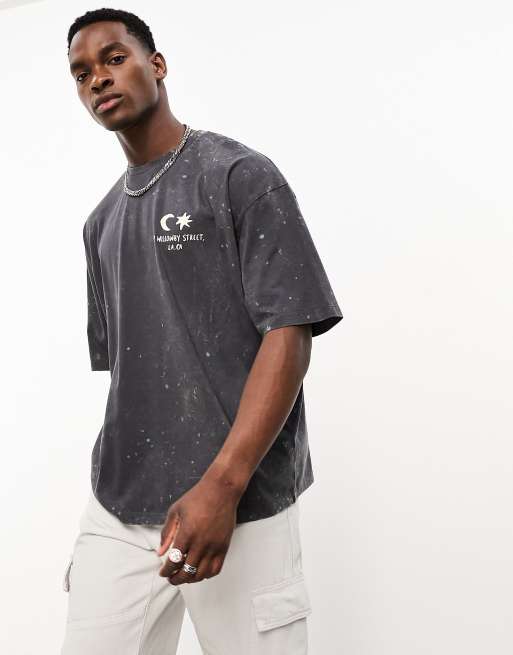 ASOS DESIGN – Svart, stentvättad t-shirt i oversize med abstrakt konsttryck, 2 av 4