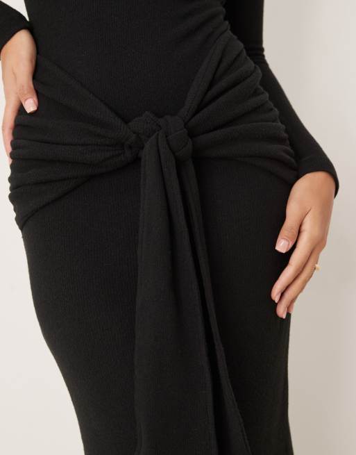 ASOS DESIGN – Svart, supermjuk asymmetrisk maxiklänning med knytning, 3 av 4