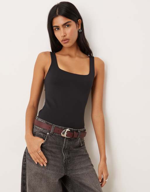 ASOS DESIGN – Svart, superskulterande body med fyrkantig ringning