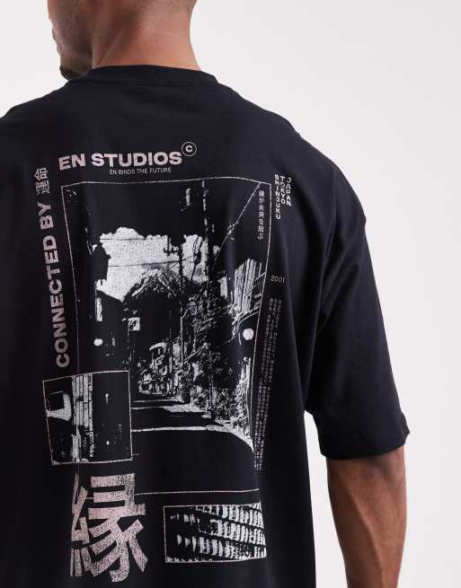 ASOS DESIGN – Svart t-shirt i oversize med souvenirtryck  , 3 av 5