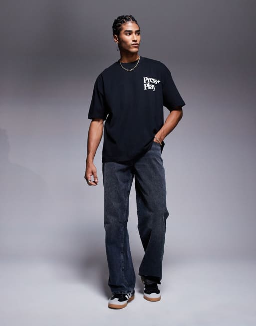 ASOS DESIGN – Svart t-shirt i oversize med tryck fram och baktill, 3 av 4