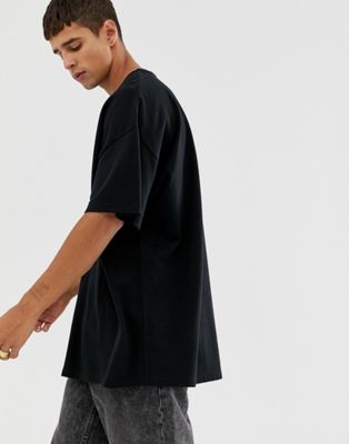 ASOS DESIGN – Svart t-shirt i oversize-modell