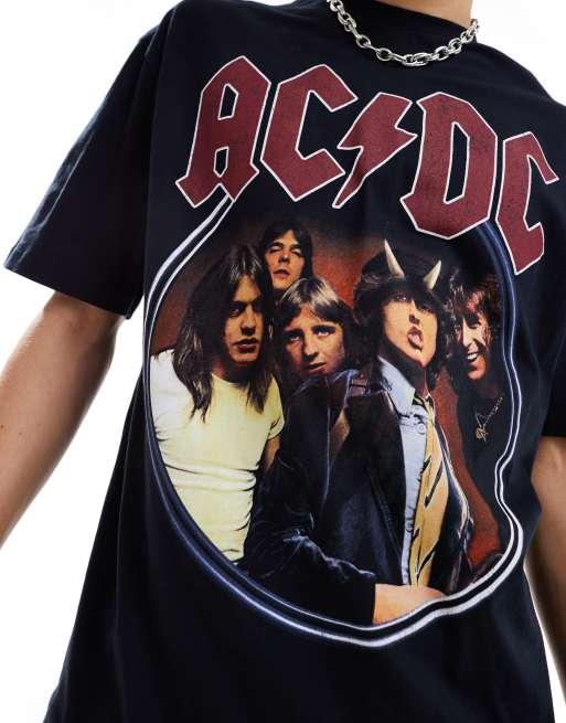 ASOS DESIGN – Svart t-shirt i oversize och unisex-modell med "ACDC"-tryck, 4 av 4