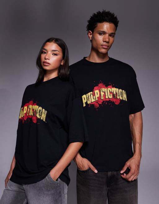 ASOS DESIGN – Svart t-shirt i oversize och unisex-modell med "Pulp Fiction"-tryck, 3 av 4