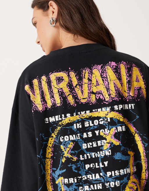 ASOS DESIGN – Svart t-shirt i unisex-modell och oversize med boxig passform och stort Nirvana-tryck, 2 av 4
