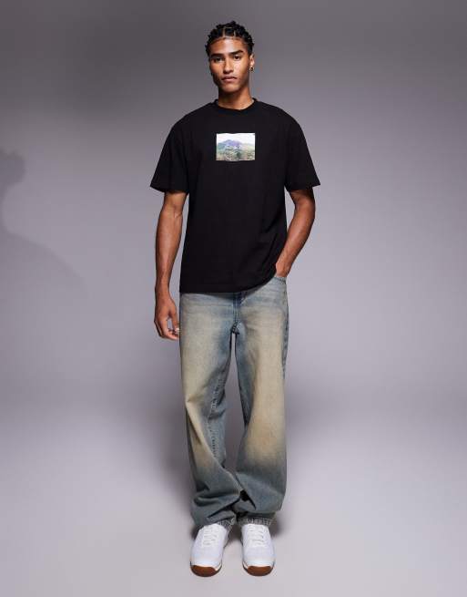 ASOS DESIGN – Svart t-shirt med avslappnad passform och landskapstryck , 3 av 5