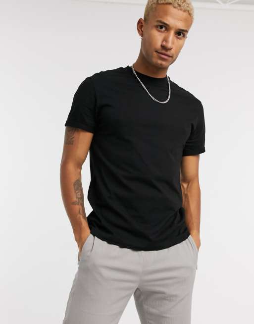 ASOS DESIGN – Svart t-shirt med rund halsringning och uppvikt ärm