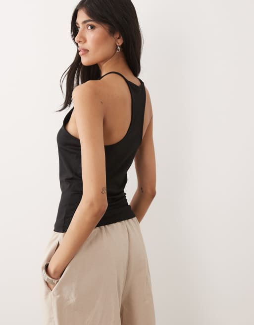 ASOS DESIGN – Svart topp i polyamid med smala axelband och brottarrygg, 4 av 4