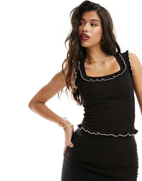 ASOS DESIGN – Svart topp med hjärtformad halsringning - view 1