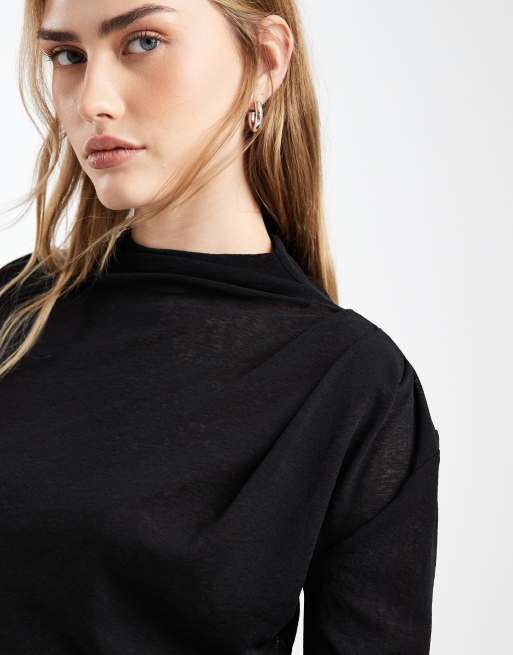 ASOS DESIGN – Svart topp med hög krage och drapering, 2 av 4