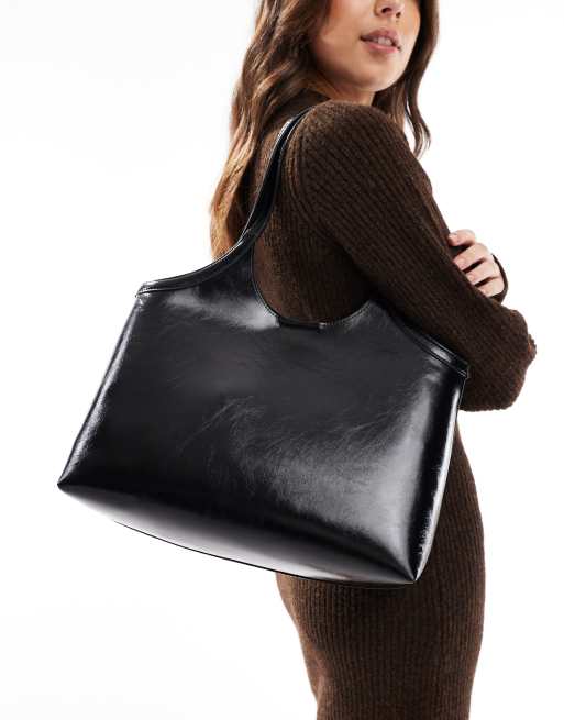 ASOS DESIGN – Svart toteväska med böjning vid handtagen