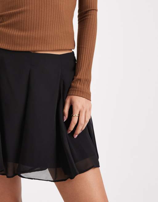 ASOS DESIGN – Svart, utsvängd minikjol i chiffong, 5 av 5