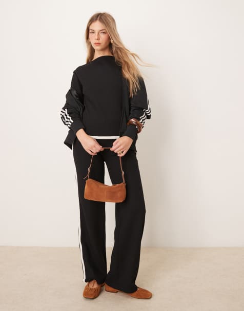 ASOS DESIGN – Svart, våfflat set med topp och byxor med kantränder - view 1
