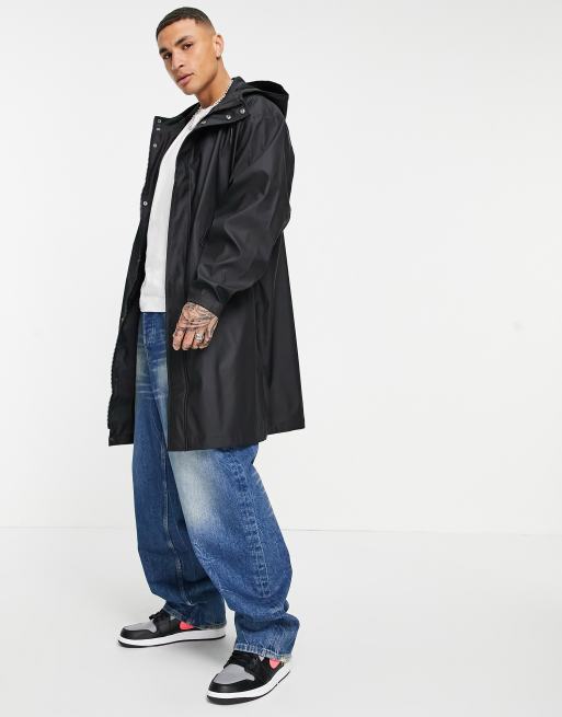 ASOS DESIGN – Svart vattentät och gummerad regnjacka