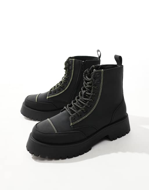 ASOS DESIGN – Svarta boots med snörning och grov sula och kontrastsömmar