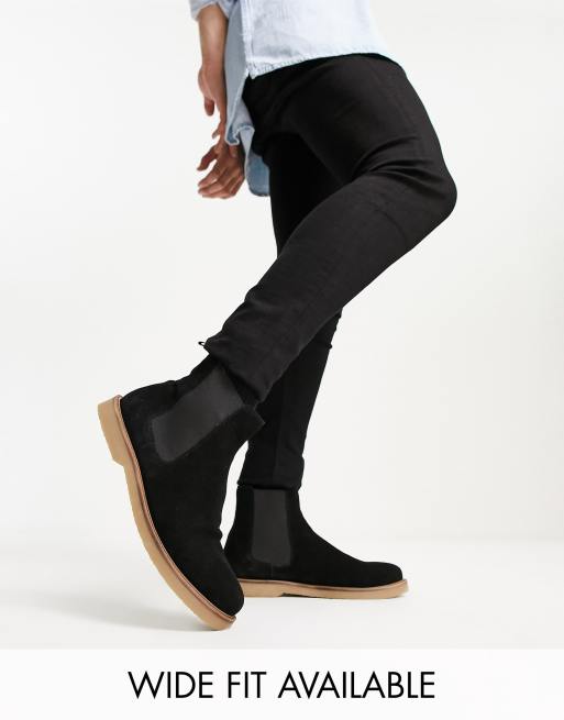 ASOS DESIGN – Svarta chelseaboots i mocka med crepesule-imitation