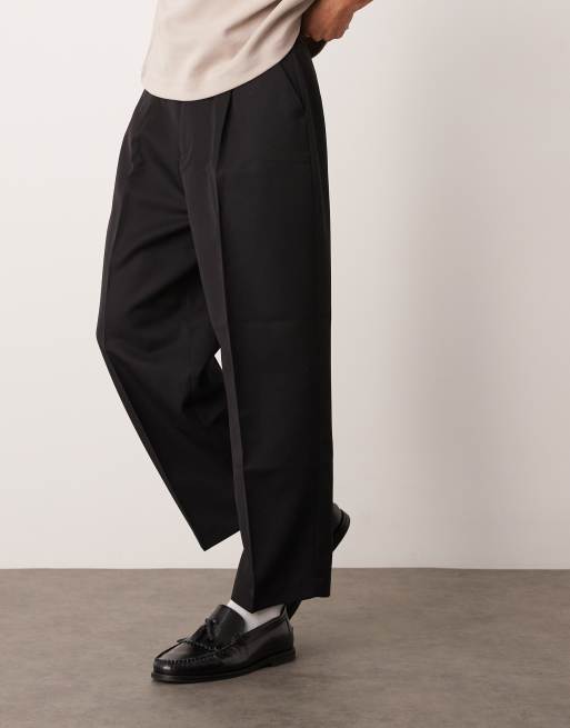ASOS DESIGN – Svarta finbyxor med ballongben och veck framtill