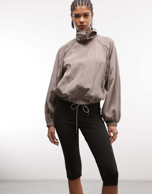 ASOS DESIGN – Svarta, formande caprileggings, 2 av 5