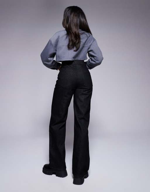 ASOS DESIGN – Svarta jeans i kort design med raka ben och nitar, 2 av 5