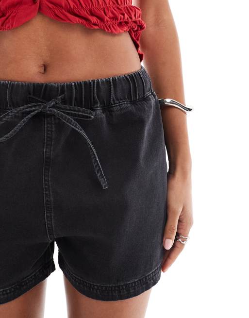 ASOS DESIGN – Svarta joggingshorts i denim med tvättad finish, 3 av 5