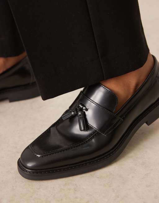 ASOS DESIGN – Svarta loafers i läder med vinklad sula, 4 av 4
