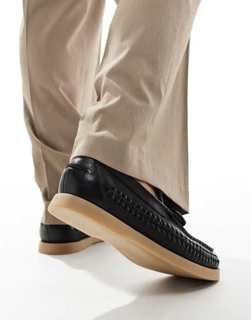 ASOS DESIGN – Svarta loafers med vävda detaljer och tofsar i mocka, 3 av 4