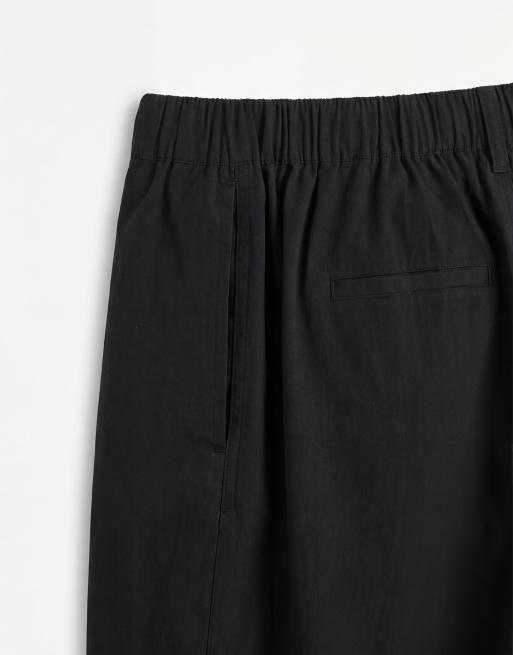 ASOS DESIGN – Svarta, mellanlånga jorts i nylon med skärp, 8 av 9