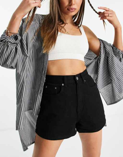 ASOS DESIGN – Svarta mom shorts av denim i 80-talsstil med hög midja