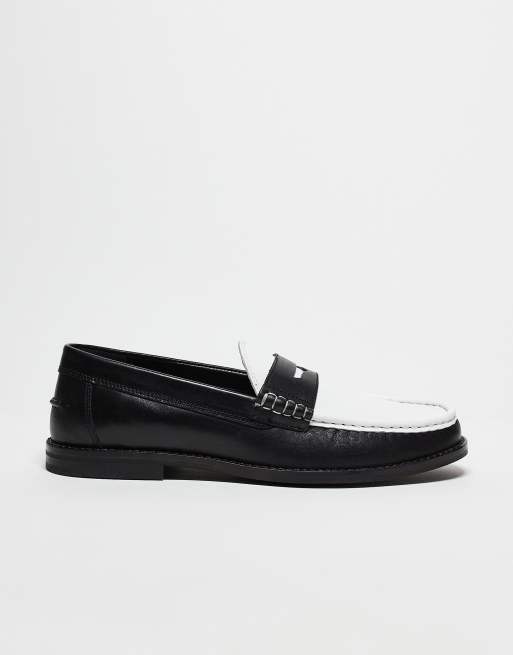 ASOS DESIGN – Svarta och vita pennyloafers i läder, 3 av 5