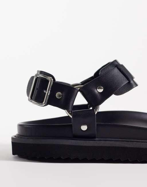 ASOS DESIGN – Svarta sandaler med tre remmar och metalldetaljer, 4 av 4