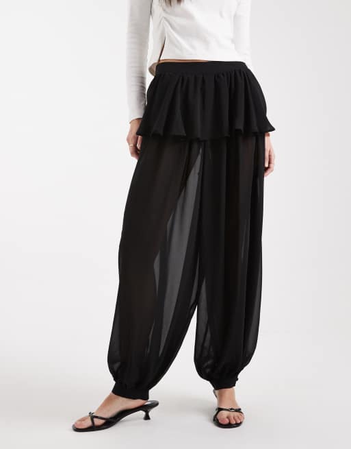ASOS DESIGN – Svarta, skira ballongbyxor med kjolöverlager, 2 av 5