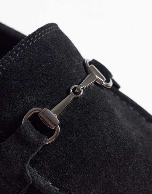 ASOS DESIGN – Svarta, smala loafers i mocka med metalldetalj, 2 av 4