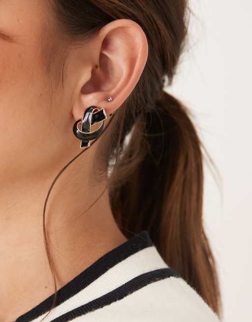 ASOS DESIGN – Svarta stiftörhängen i emalj med genomskinlig knut, 3 av 3