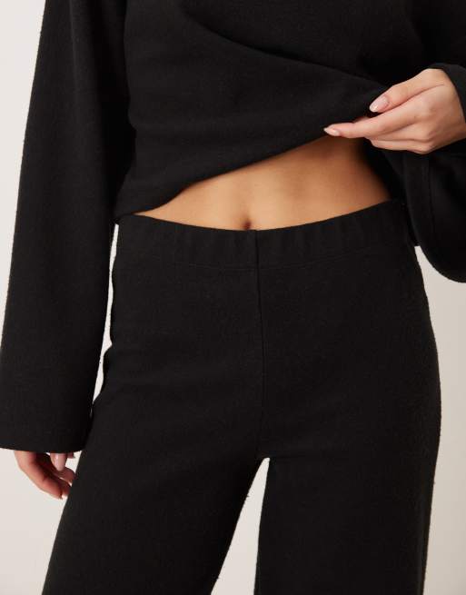ASOS DESIGN – Svarta, supermjuka byxor med vida ben och medelhög midja, del av set, 3 av 5