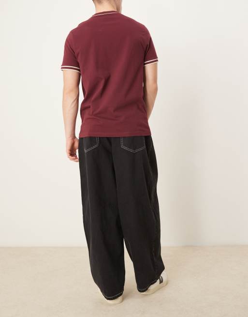 ASOS DESIGN – Svarta, tvättade, baggy jeans i oversize med kontrastsömmar , 2 av 5