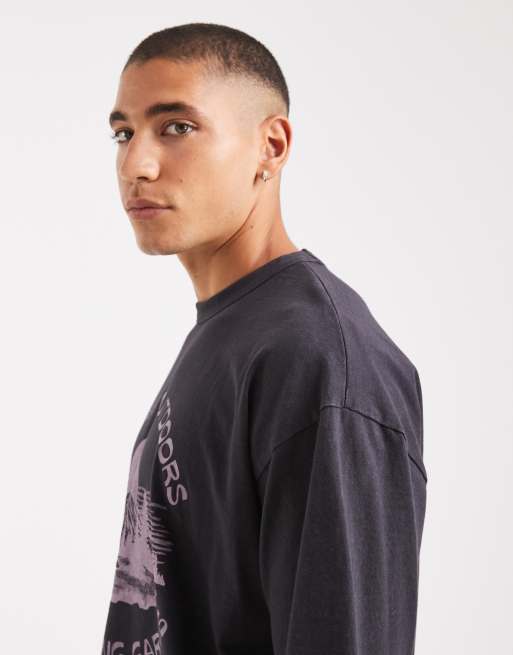 ASOS DESIGN – Svarttvättad, kraftig t-shirt i oversize med stadstryck, 4 av 5
