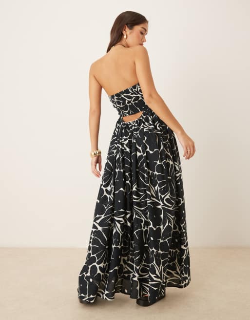 ASOS DESIGN – Svartvit, blommig maxiklänning med bandeauringning och snörning i linnemix, 3 av 4