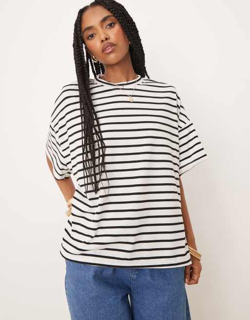 ASOS DESIGN – Svartvit, randig topp med korta ärmar och knut baktill, 4 av 4
