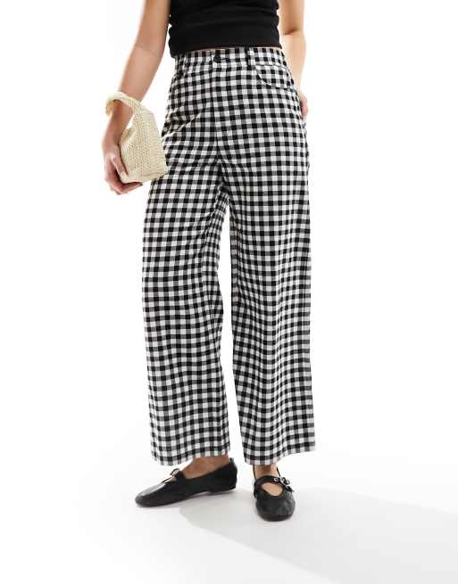 ASOS DESIGN – Svartvita, ginghamrutiga byxor i kort design med vida ben, 5 av 5