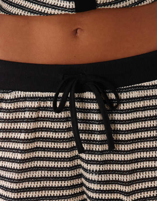 ASOS DESIGN – Svartvita, stickade löparshorts med textur, del av set, 5 av 5