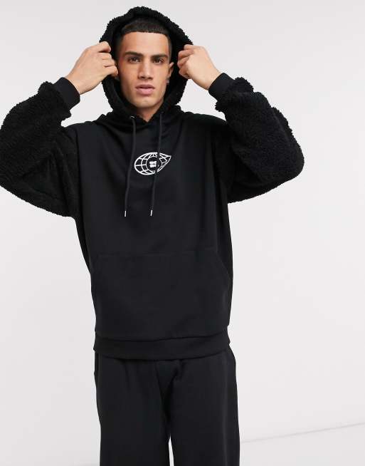 ASOS DESIGN - sweat à capuche double épaisseur en imitation peau de mouton avec imprimé sur la poitrine