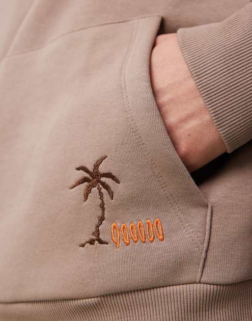 ASOS DESIGN - Sweat à capuche imprimé avec broderies variées - Cendre, 4 de 4