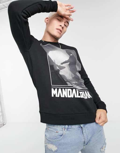 ASOS DESIGN - Sweat à imprimé Mandalorian - Noir