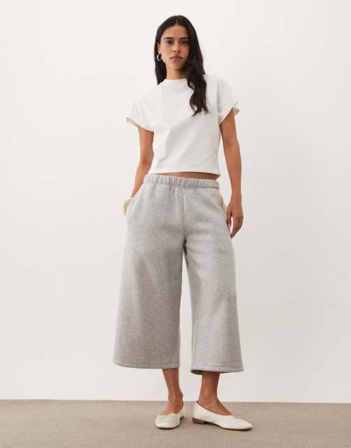 ASOS DESIGN Sweat jorts melange with stripe on side in grey, 2 of 5