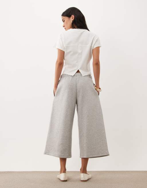 ASOS DESIGN Sweat jorts melange with stripe on side in grey, 3 of 5