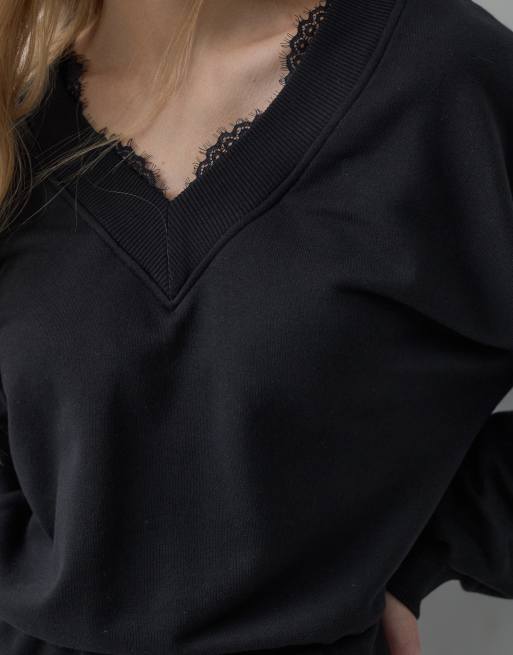 ASOS DESIGN Sweat-Minikleid mit Spitzenbesatz und V-Ausschnitt in Schwarz, 5 von 5
